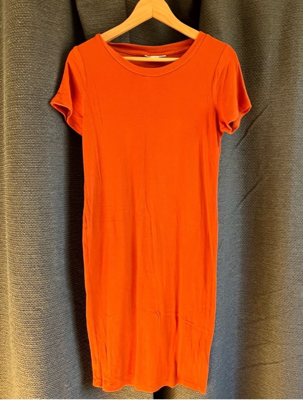 Motherhood Maternity Burnt Orange Ribbed Dress Soft Stretch Short Sleeve size M